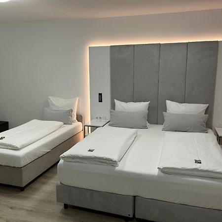 Zzzpace Smart-Hotel Bielefeld Zentrum Room photo